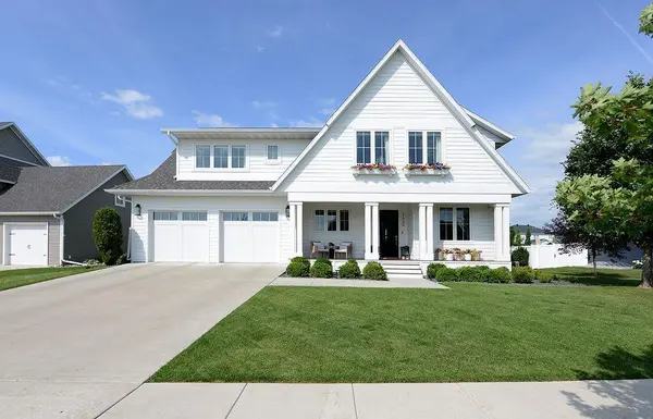2630 2nd ST E, West Fargo, ND 58078