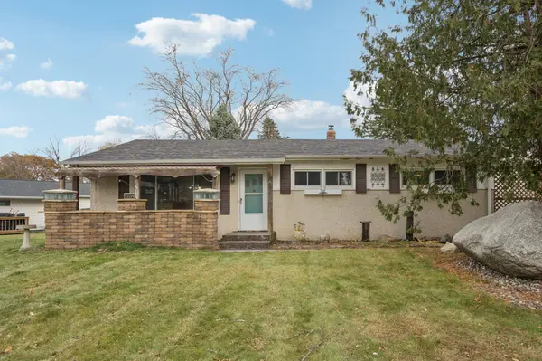 4002 Gisella BLVD, White Bear Lake, MN 55110