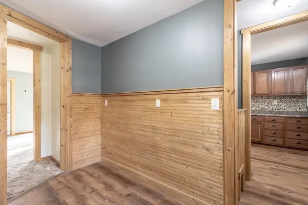 300 Pleasant ST E, Amboy, MN 56010