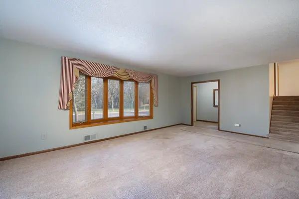 309 Viking DR, Mankato, MN 56001