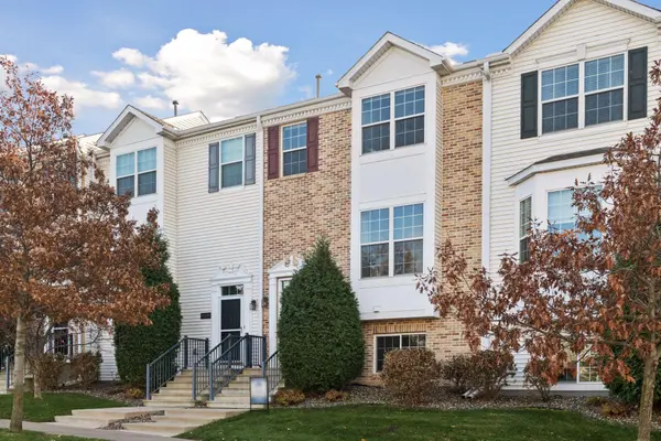 15611 June Grass LN, Eden Prairie, MN 55347