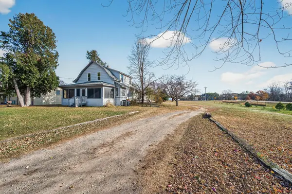 23719 Dewey ST NW, Bethel, MN 55005
