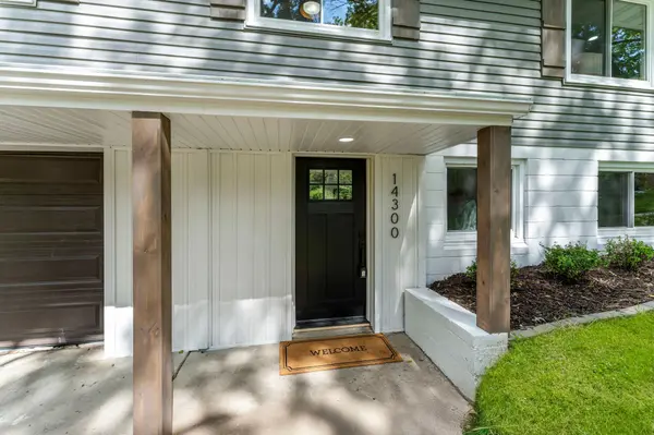 14300 Orchard RD, Minnetonka, MN 55345