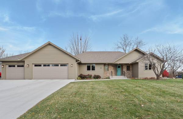 875 Louise AVE SE, Cokato, MN 55321