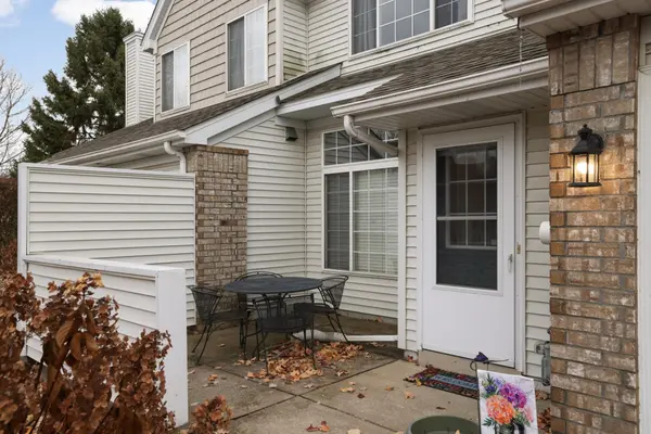 8755 Benson WAY, Inver Grove Heights, MN 55076