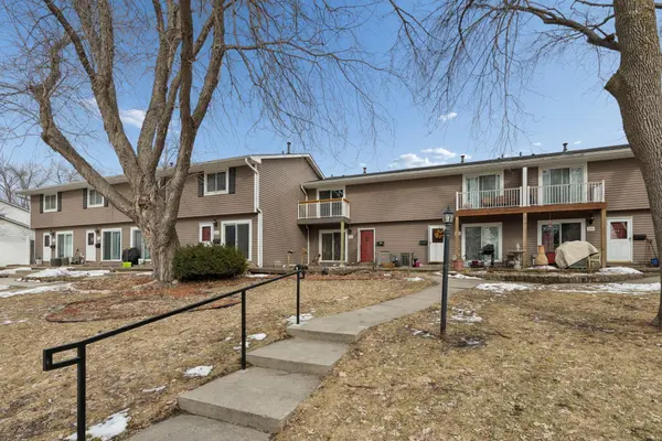2313 Hampshire AVE S, Saint Louis Park, MN 55426