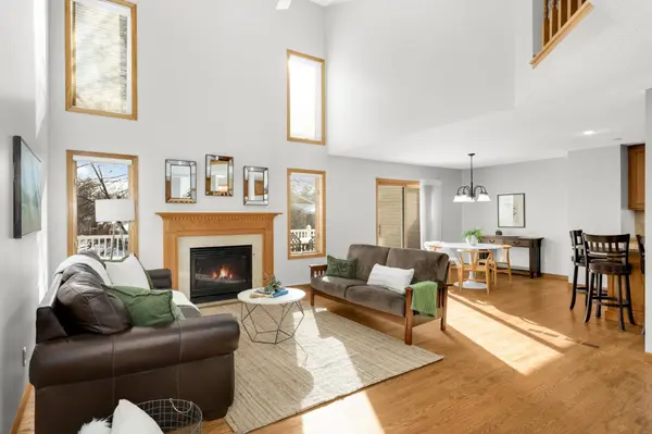 5456 Sanibel DR, Minnetonka, MN 55343