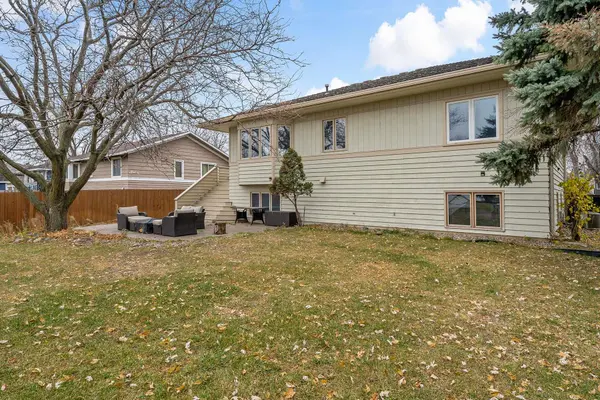 4174 158th ST W, Rosemount, MN 55068