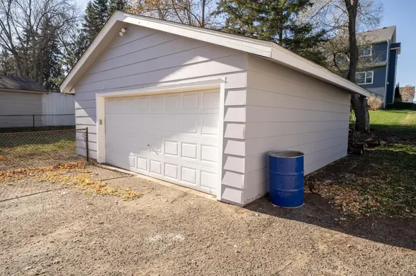 6435 Dawn WAY, Inver Grove Heights, MN 55076