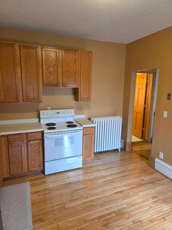 3761-3763 W Broadway AVE, Robbinsdale, MN 55422