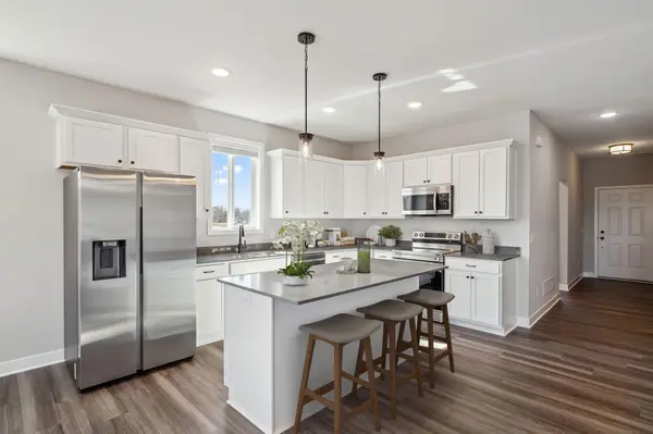 192 Gambel ST, River Falls, WI 54022