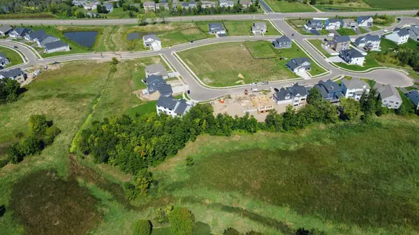 11506 Lakewood DR NE, Albertville, MN 55301