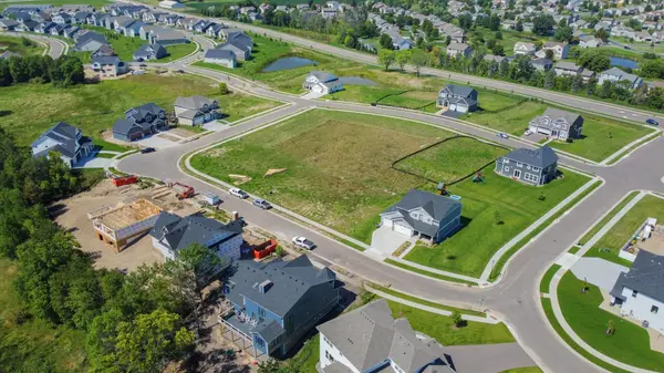 11506 Lakewood DR NE, Albertville, MN 55301