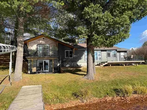 10325 Teepee TRL, Iron River, WI 54847