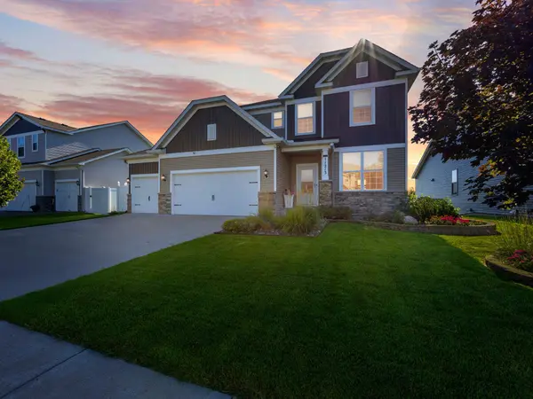 11213 Zest CT NE, Blaine, MN 55449
