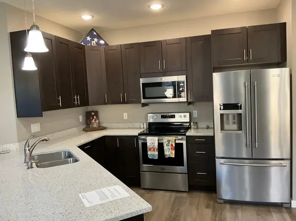 2022 Longhorn LN, Buffalo, MN 55313