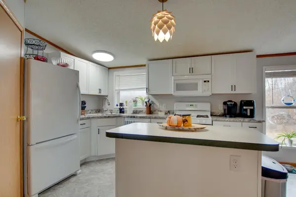2995 Wander LN SE, Bemidji, MN 56601