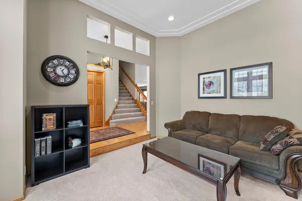534 Linden LN, Lino Lakes, MN 55014