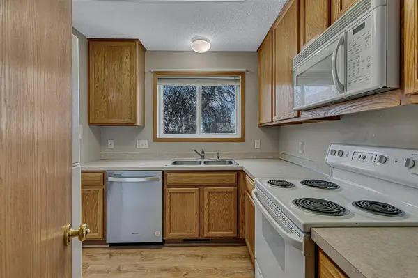 16102 71st LN NE, Otsego, MN 55330