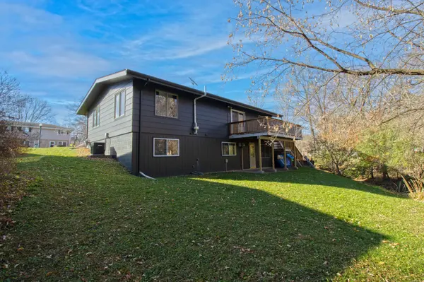 601 1st ST S, Buffalo, MN 55313