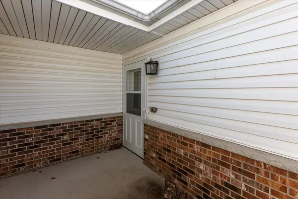 930 Tainter ST #B, Menomonie, WI 54751