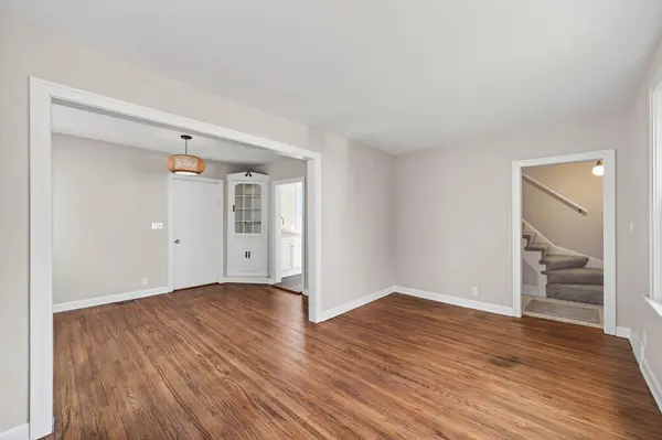 1254 Niles AVE, Saint Paul, MN 55116