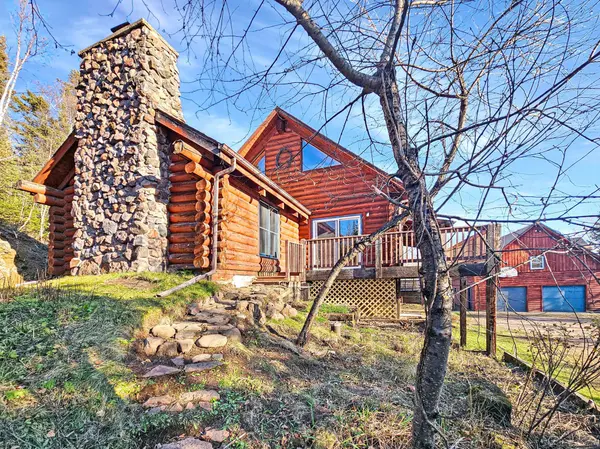 5241 Reider Memorial DR, Silver Bay, MN 55614