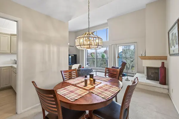 9500 Collegeview RD #308, Bloomington, MN 55437