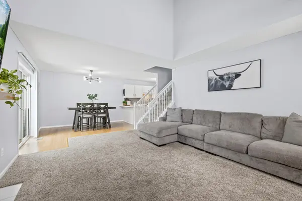 6252 Maclynn AVE NE, Albertville, MN 55301