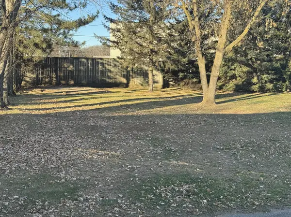 1709 Crestview DR, Little Falls, MN 56345