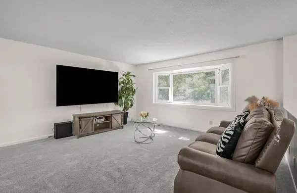 13451 Yorktown LN N, Champlin, MN 55316