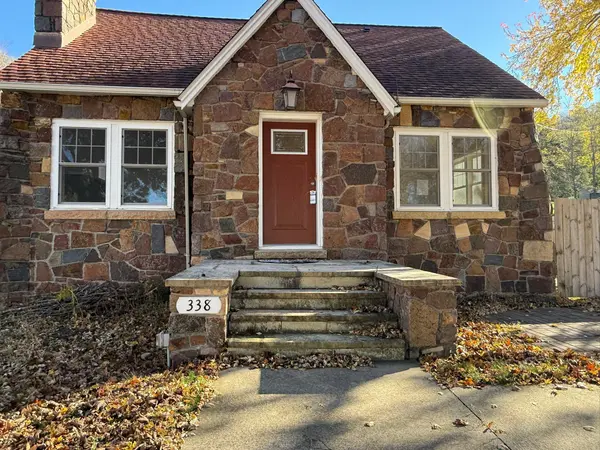 338 James AVE, Mankato, MN 56001