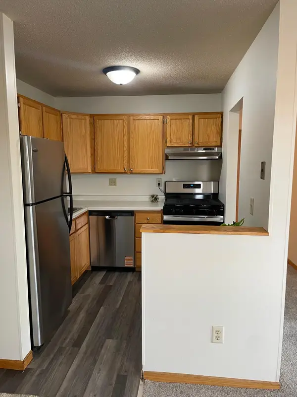 7468 72nd LN N #301, Brooklyn Park, MN 55428