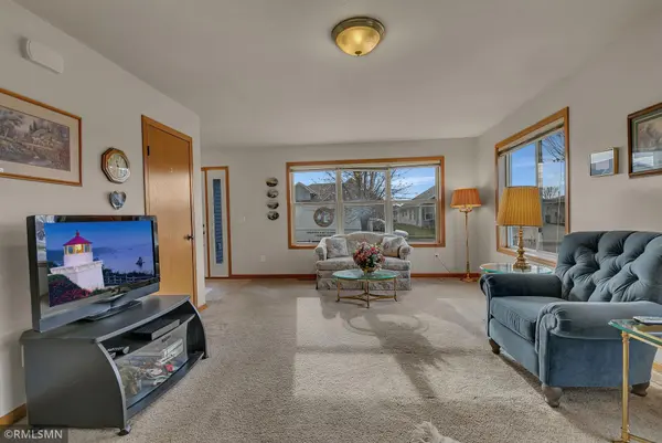 6884 22nd LOOP N, Saint Cloud, MN 56303