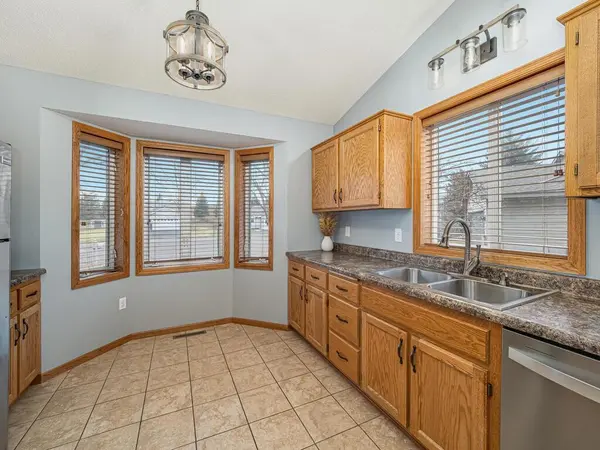 3326 Shasta AVE, Anoka, MN 55303