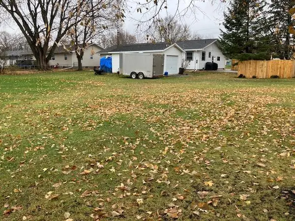 706 NE 14th ST, Owatonna, MN 55060