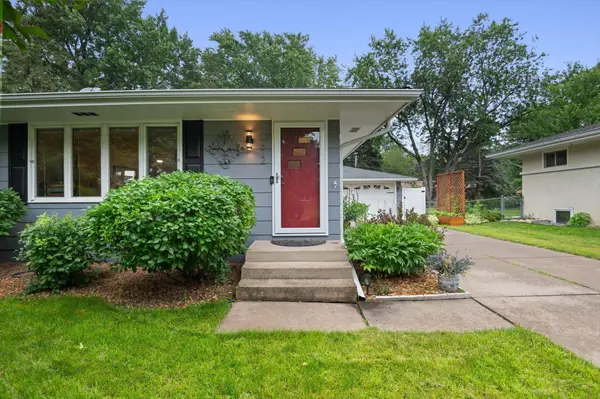 4672 Gettysburg AVE N, New Hope, MN 55428