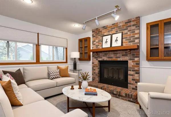4575 Horizon CIR, Eagan, MN 55123