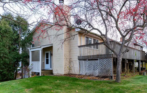 4575 Horizon CIR, Eagan, MN 55123