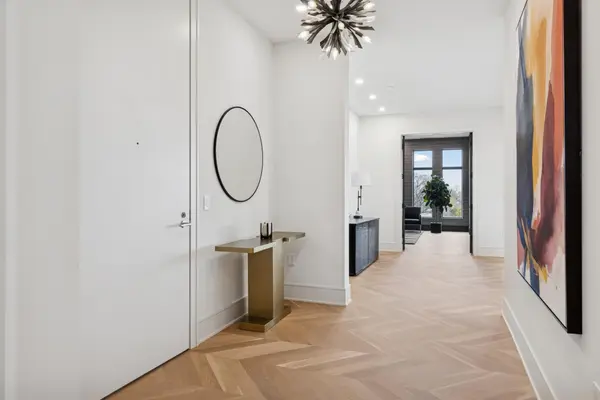 3041 Holmes AVE S #501, Minneapolis, MN 55408