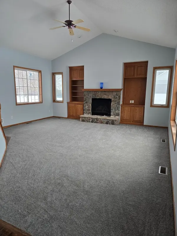 1206 12th AVE, New Prague, MN 56071