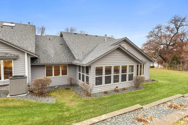1578 Alvina ST, Red Wing, MN 55066
