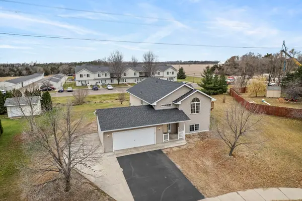11242 Laura CIR, Becker, MN 55308