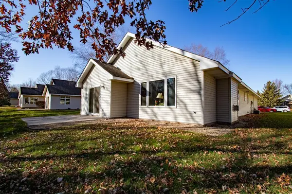 82 141st LN NW, Andover, MN 55304