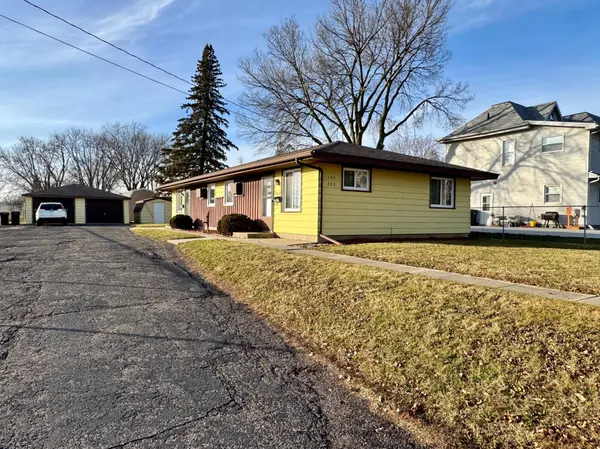303 6th AVE SW, Stewartville, MN 55976