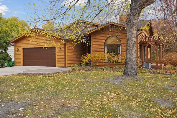 1845 Texas AVE S, Saint Louis Park, MN 55426