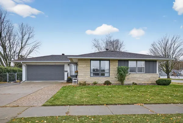 404 S 6th ST, Lake City, MN 55041