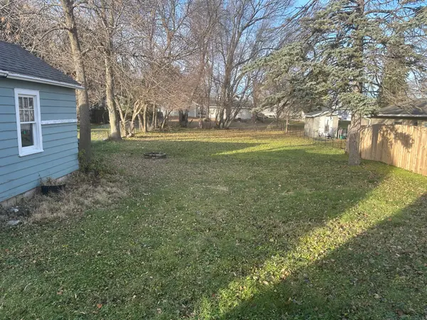 621 E 7th ST, Albert Lea, MN 56007