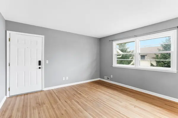 125 7th AVE SE, Osseo, MN 55369