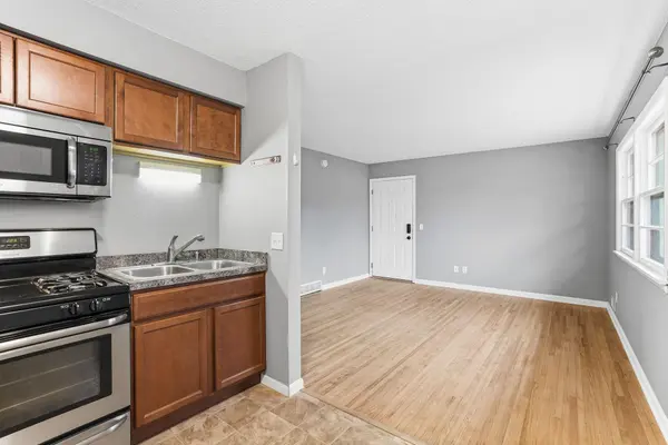 125 7th AVE SE, Osseo, MN 55369